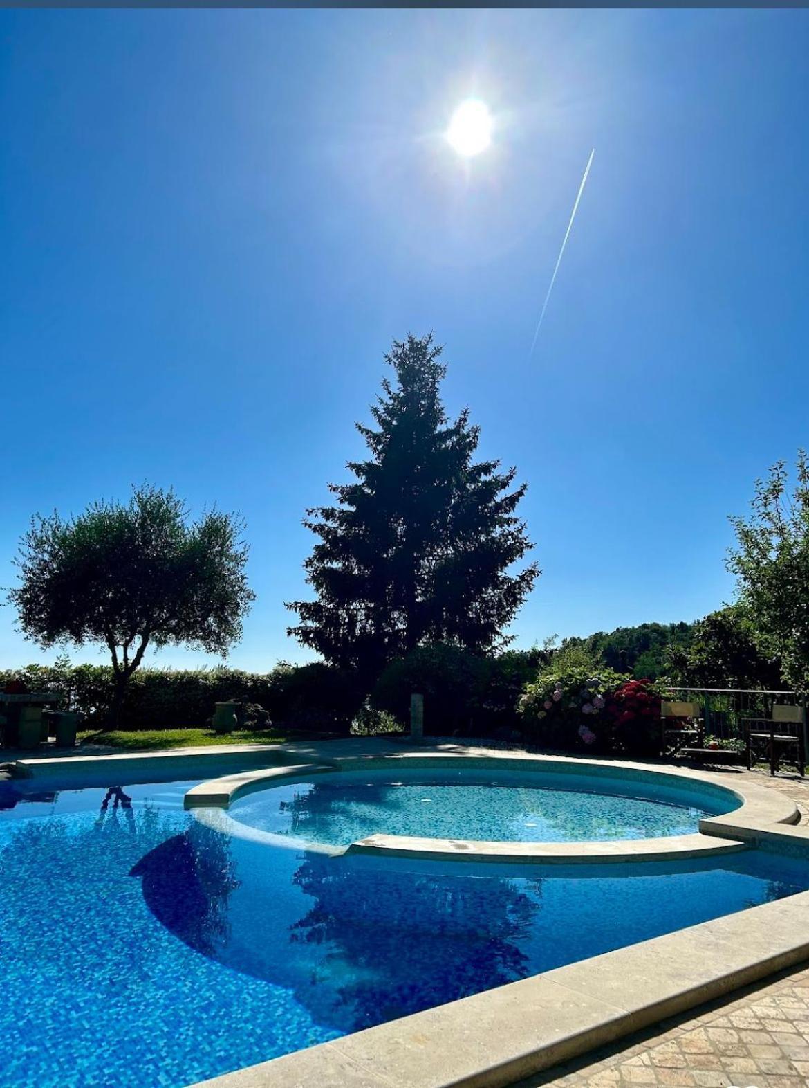 La Terrazza Sulla Versilia Пьетразанта Экстерьер фото